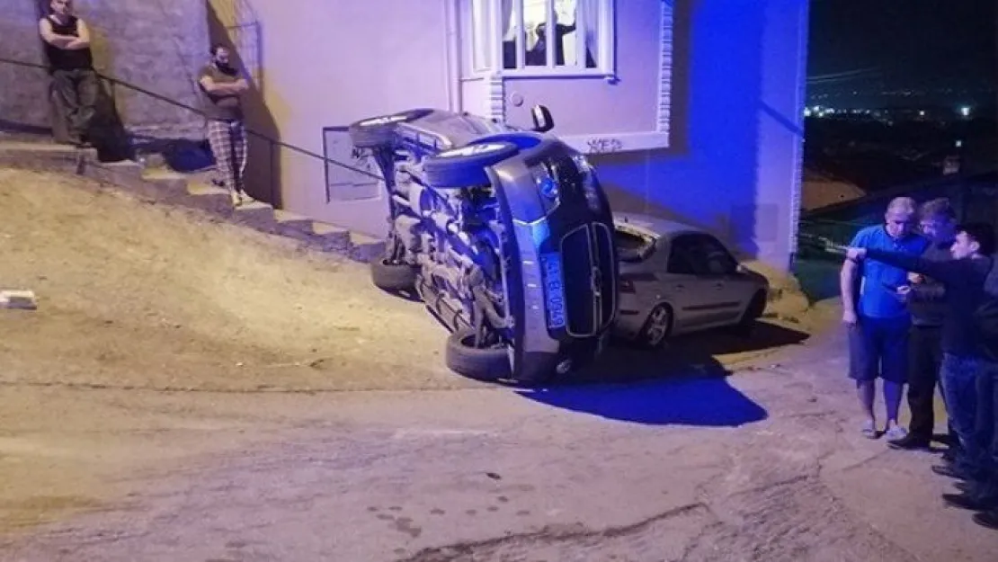 Ehliyetsiz sürücü annesini öldürüyordu!