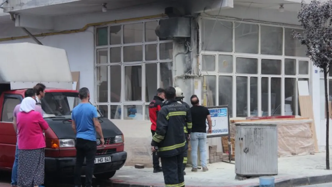 Elektrik kontağında yangın çıktı