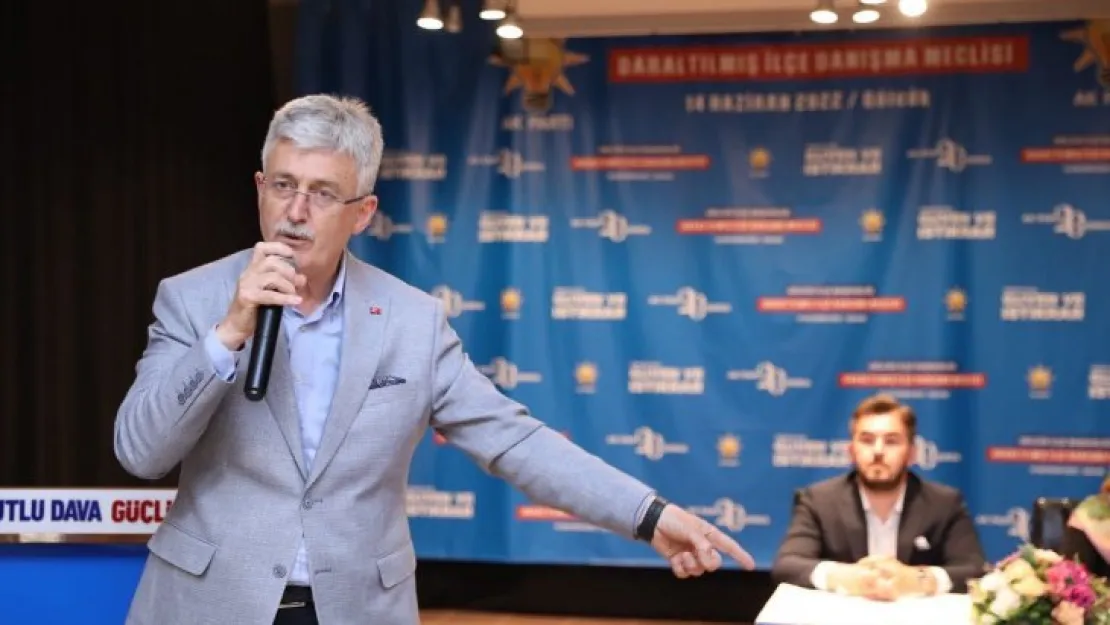 Ellibeş'ten CHP'ye: 'Eğri cetvelden doğru çıkmaz'