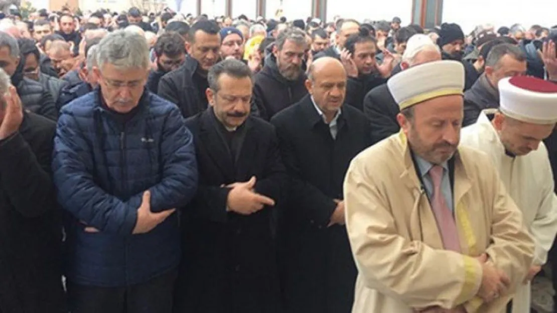 Ellibeş'e siyasilerden destek