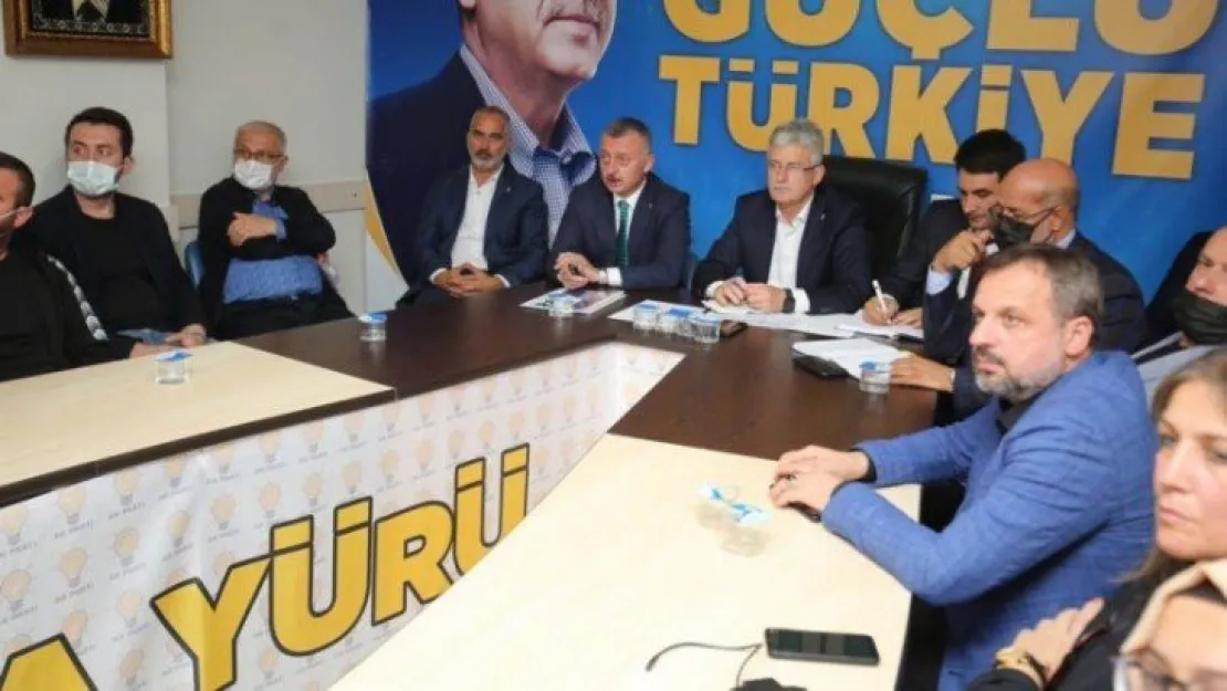 Ellibeş: 'Her hizmetin ardında büyük bir aşk var'