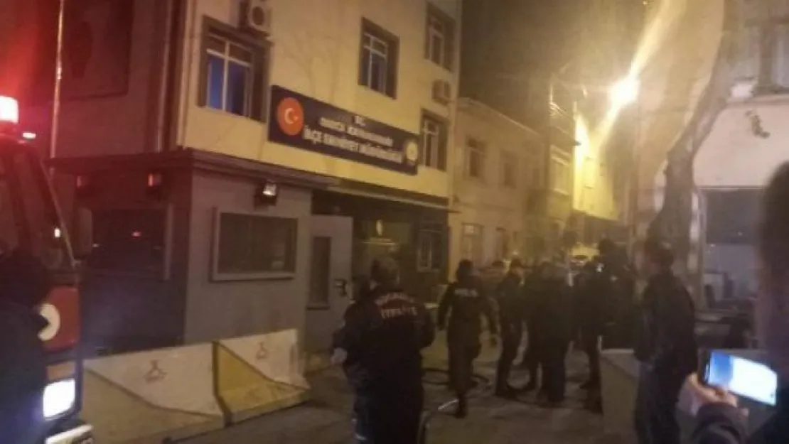 Emniyet müdürlüğünde yangın!