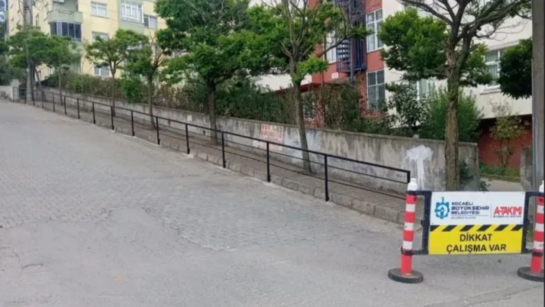 Engelsiz kaldırımlar yapılıyor