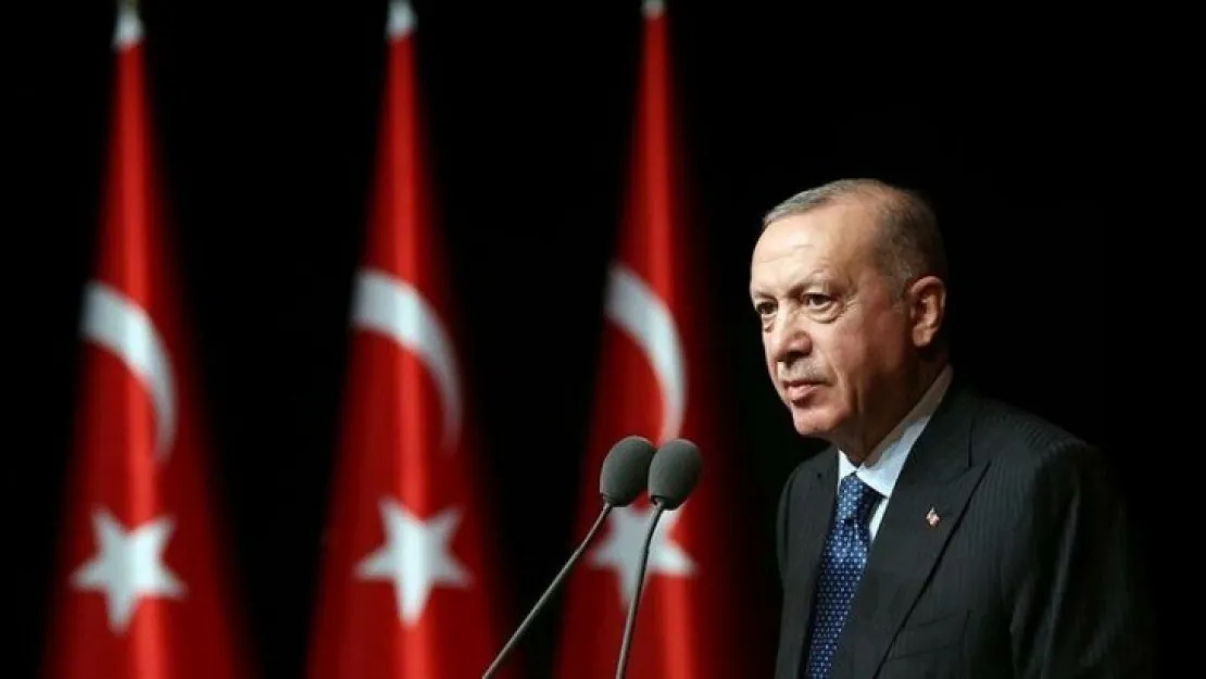 Erdoğan memurlara seslendi: Hiç kimse kılınıza dokunamaz