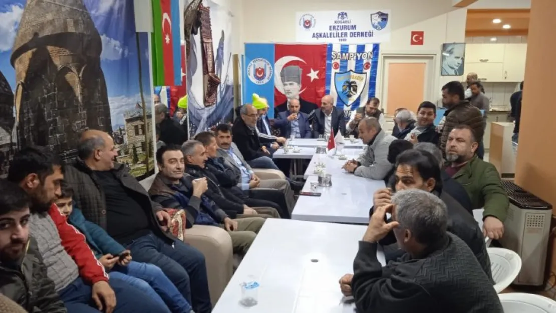 Erzurumlular iftarda buluştu