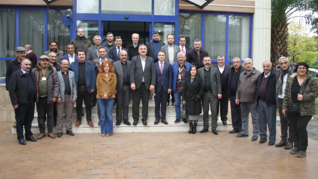 Erzurumlular vefa toplantısında buluştu