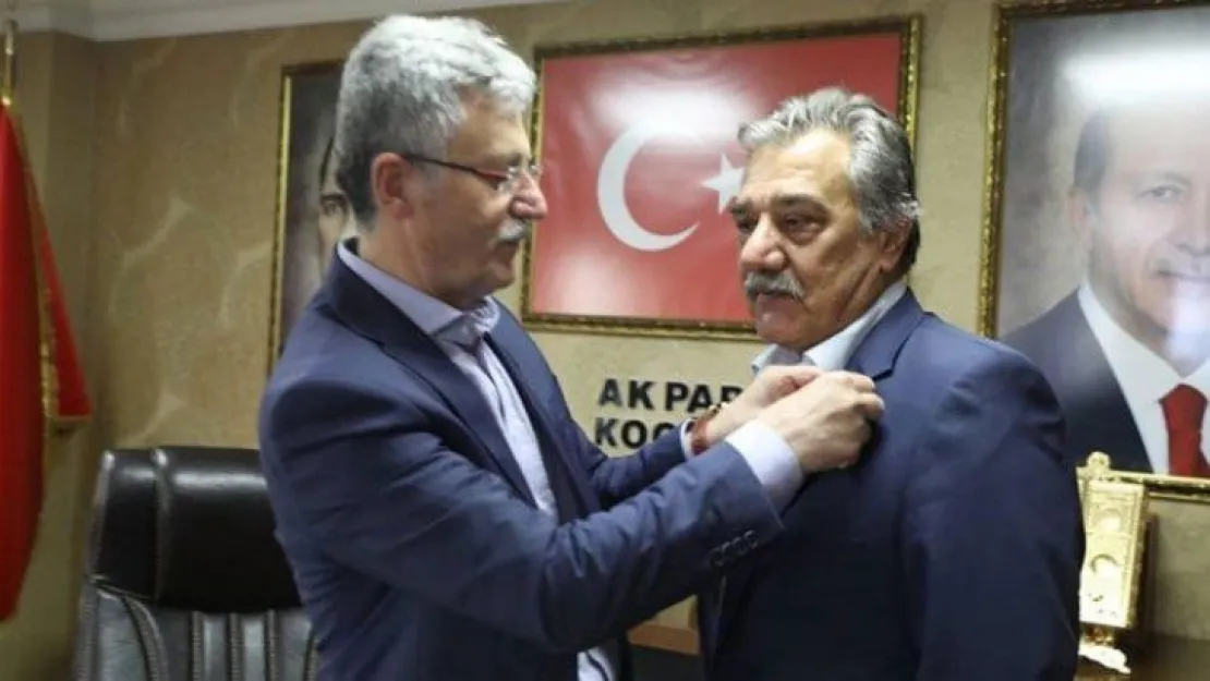 Eski Belediye başkanı AK Parti'ye geçti