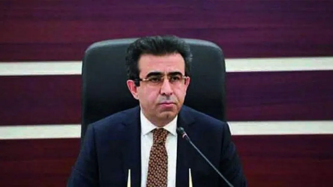 Eski Kocaeli Valisi Belediye Başkanı oldu!