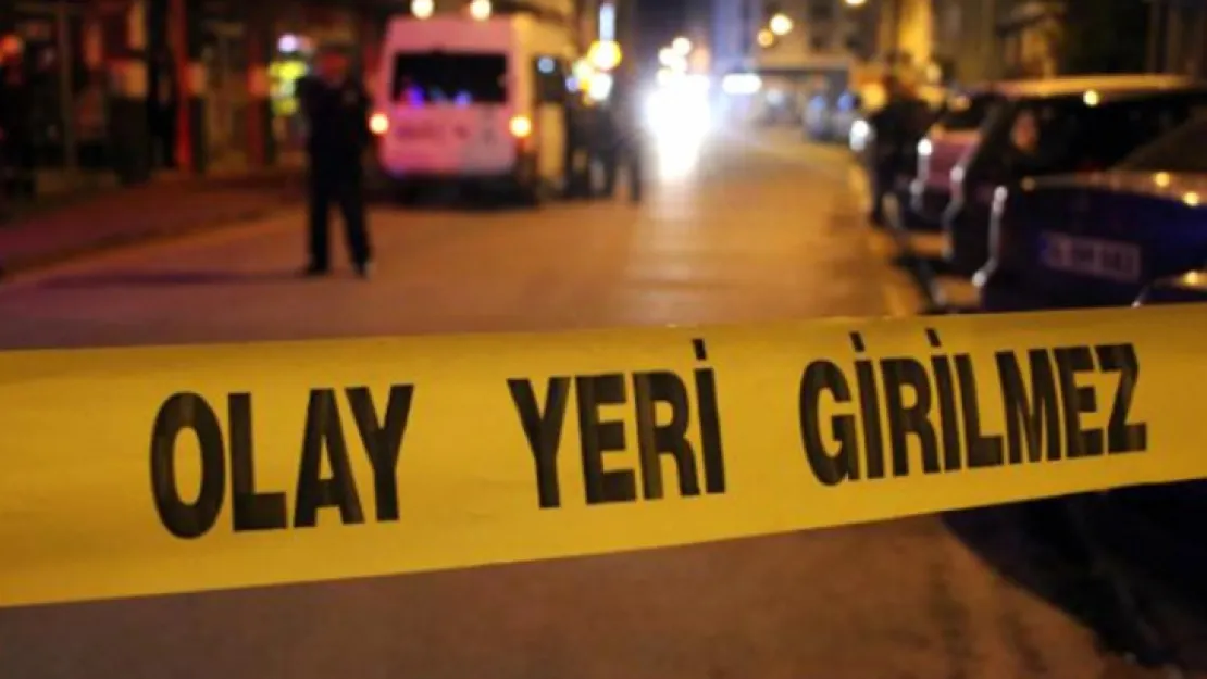 Evinde ölü bulundu