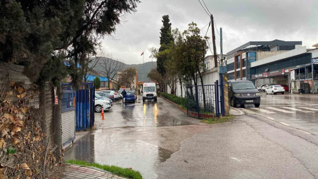Fabrikada iş kazası! İşçi yaralandı