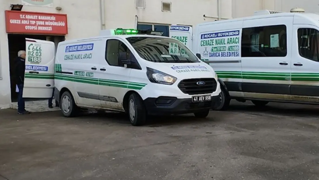 Fabrikada zehirlenen iki işçi hayatını kaybetti