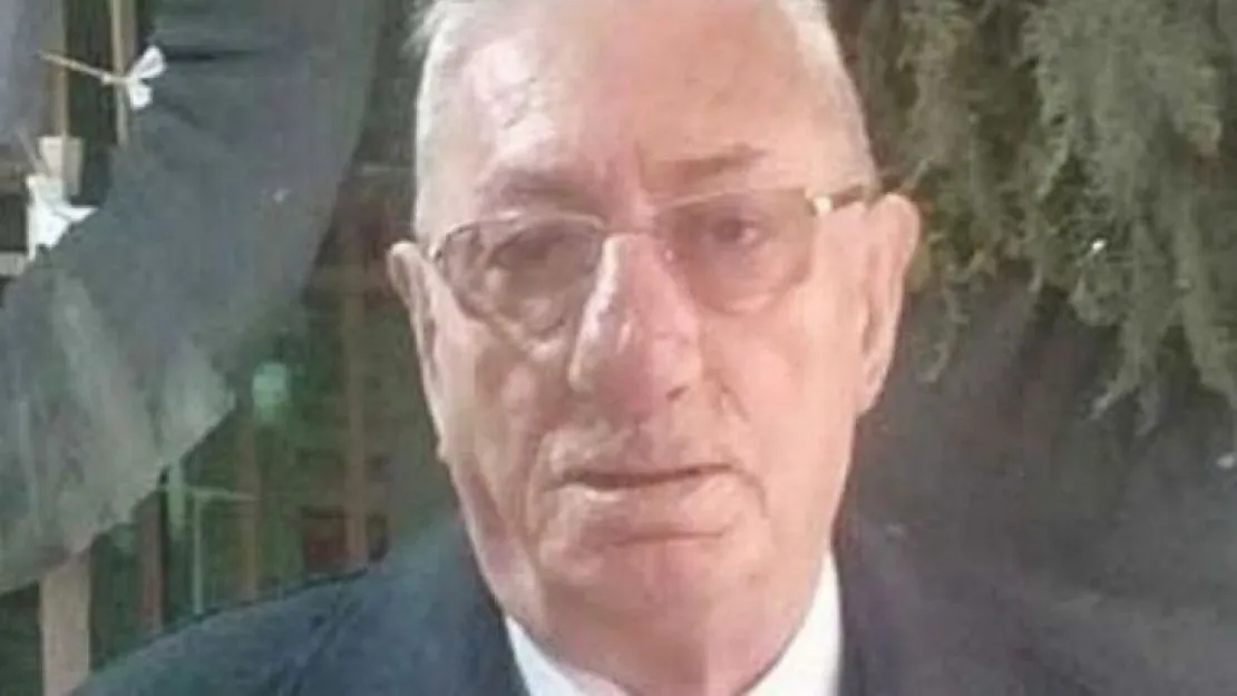 Fikret Kaya vefat etti