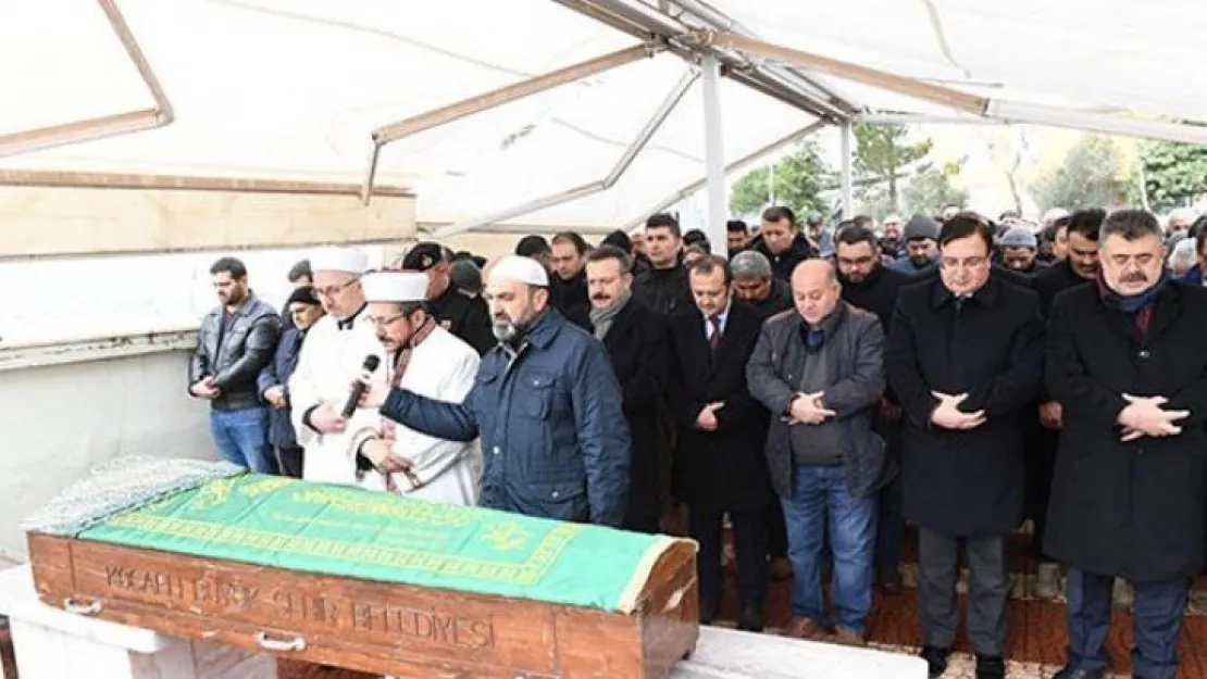Fikri Işık'ın halası son yolculuğuna uğurlandı