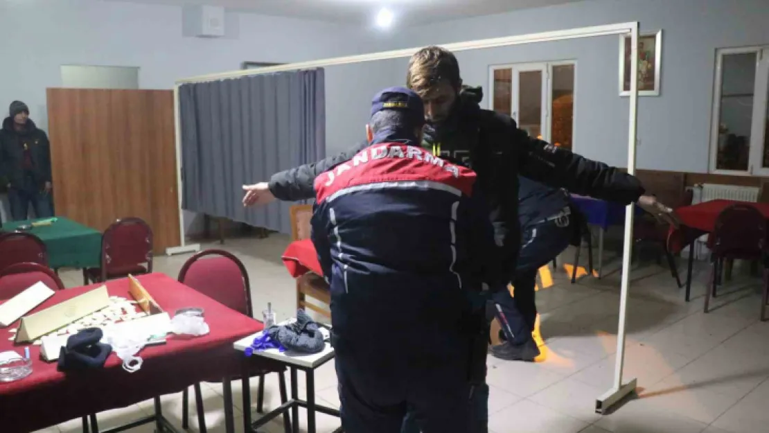 200 yabancı uyruklu şahsı İstanbul diye Sakarya'ya getirdi