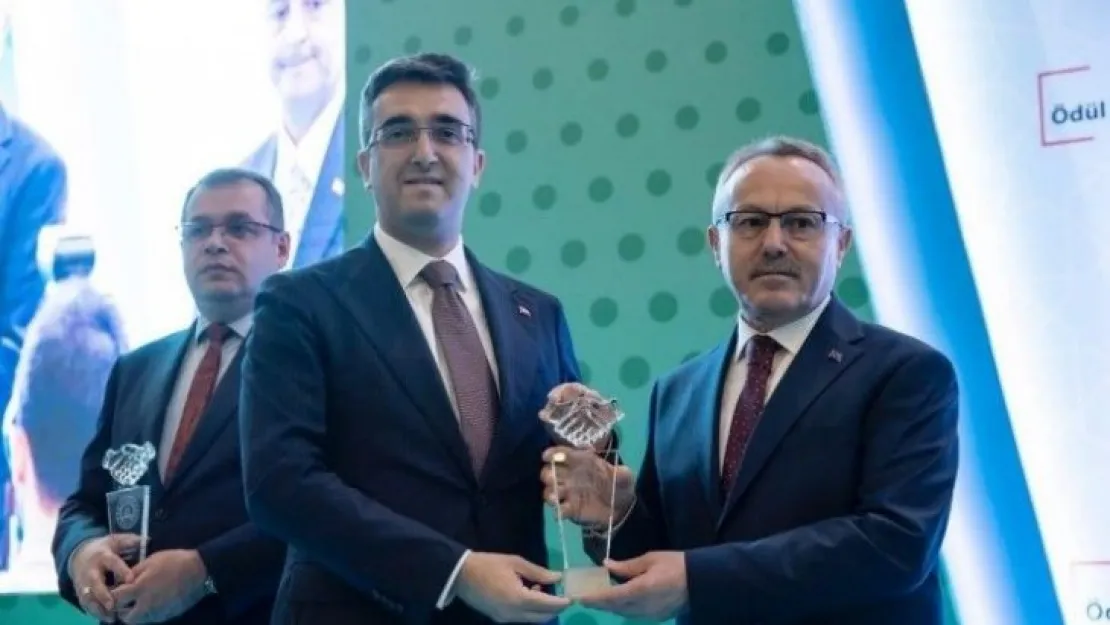 Gebze Cumhuriyet Başsavcısına ödül