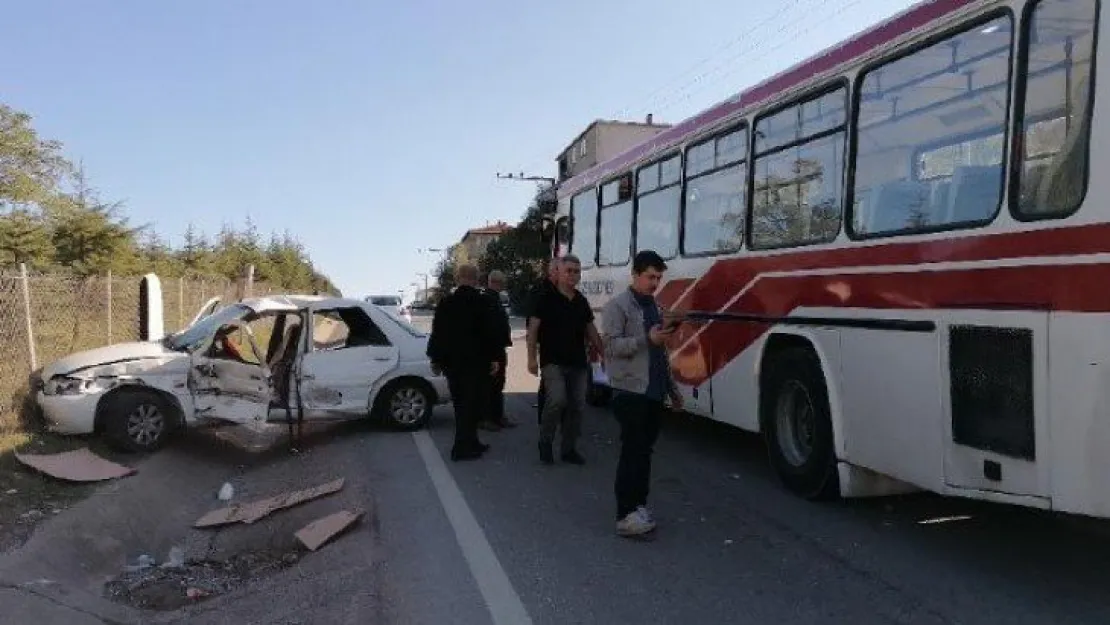 Gebze'de facia! Otomobil hurdaya döndü