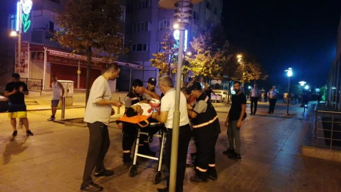 Kentin göbeğinde çıkan tartışma kanlı bitti