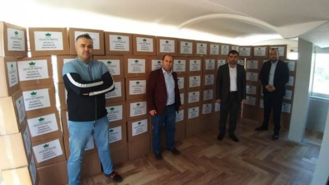 Gelecek Partisi'nden Kocaeli'ye gıda ve maske yardımı!