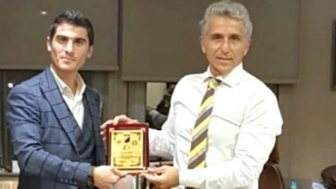 Genç Başkan Subaşı İASKF Seçiminde Ali Düşmez'i Destekliyor!