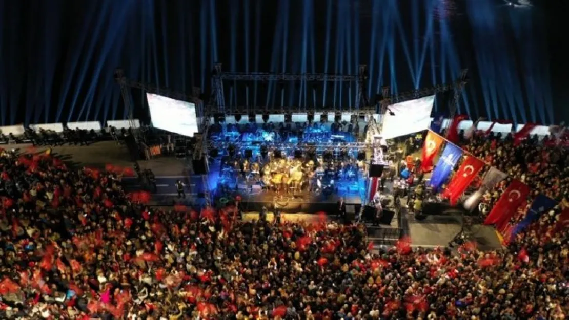 Gençlik festivaline yağmur engeli!