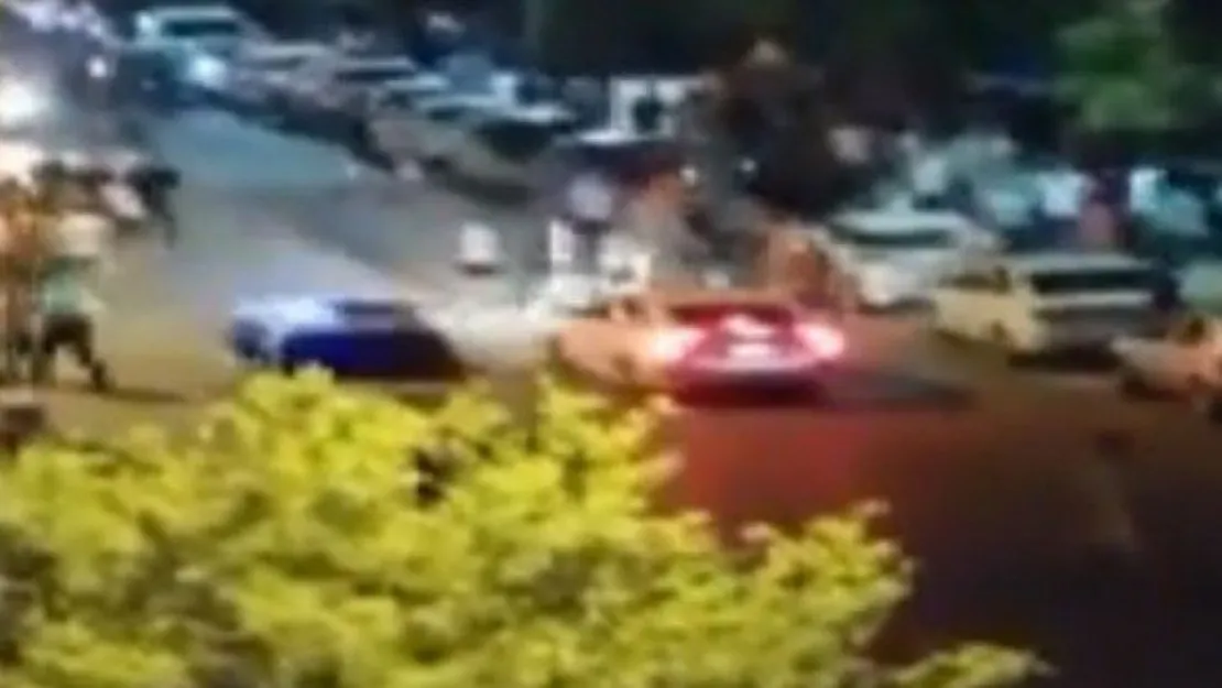 Gölcük'te büyük kavga: 20 gözaltı