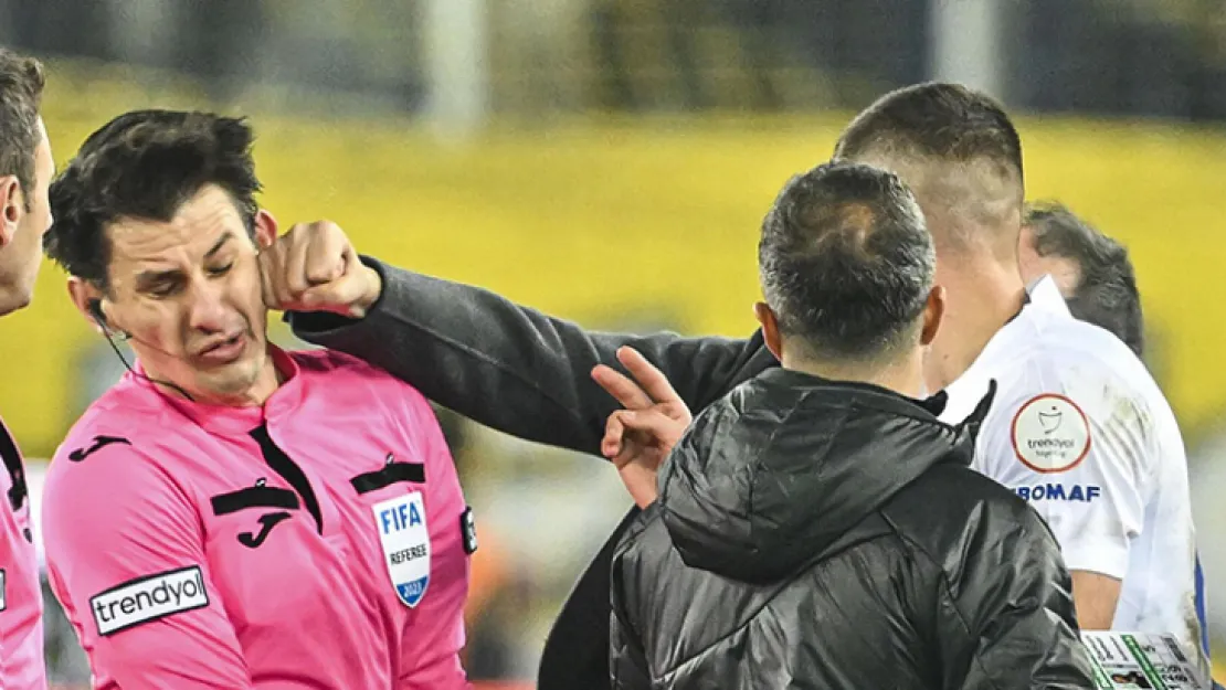 Halil Umut Meler, hakemliği bıraktı