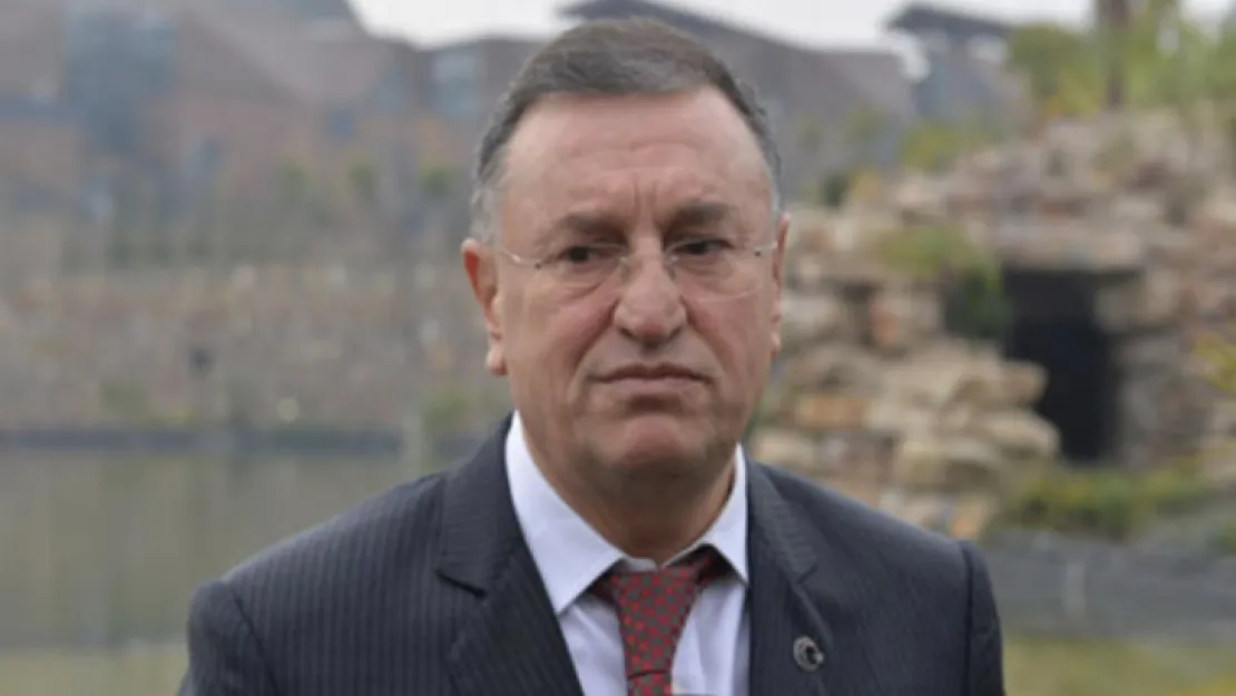 Hataylılara seslendi: Topraklarınızı satmayın!