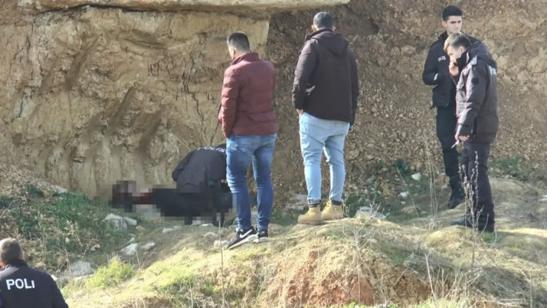 Hayvan pazarında erkek cesedi bulundu