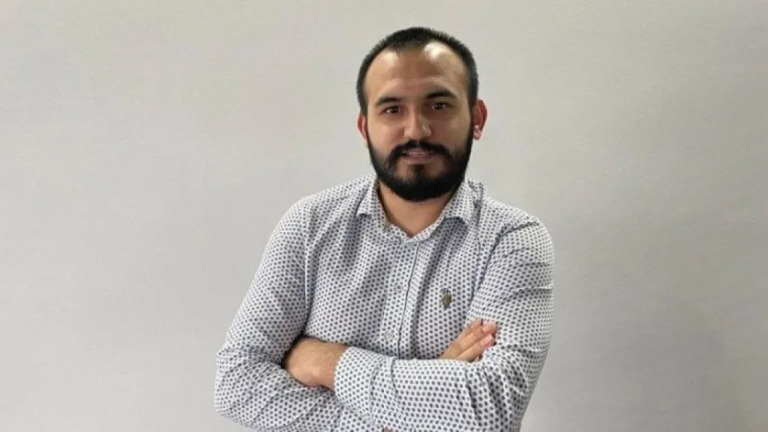 Hobi olarak uğraşıyordu, bir gecede albüm yaptı