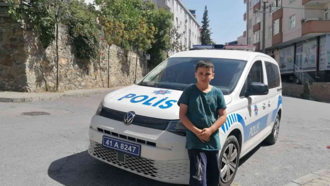 İlkokul çocuklarının yaptığı hareket takdir topladı