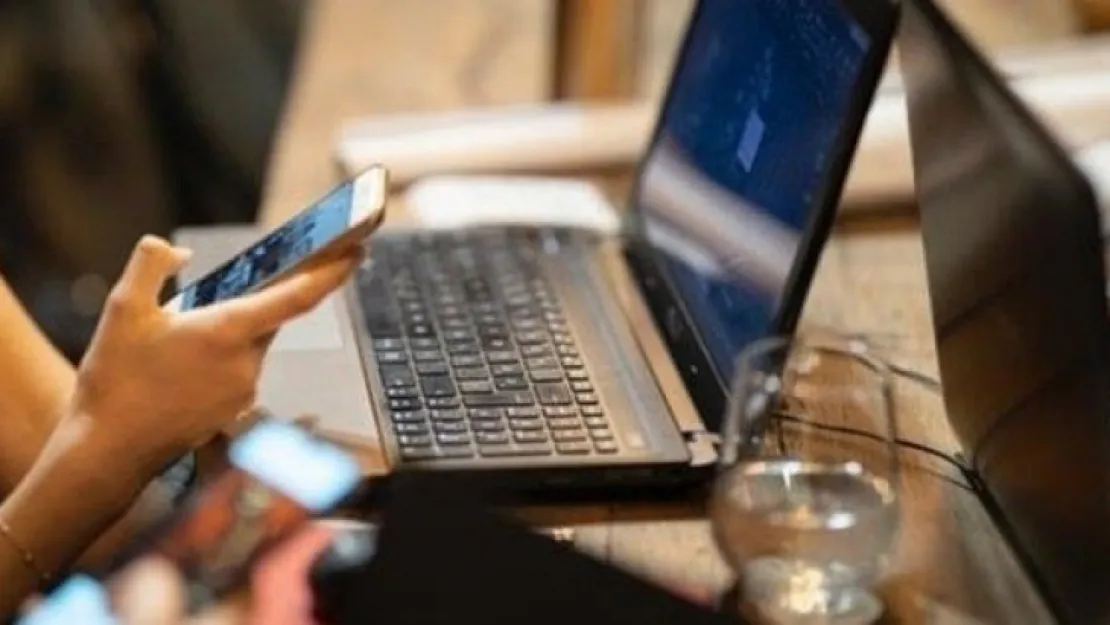İnternet Yasası'nda 12 madde daha kabul edildi