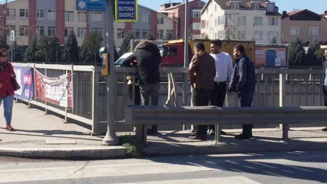 İntihara kalkışan kadını polis ikna etti