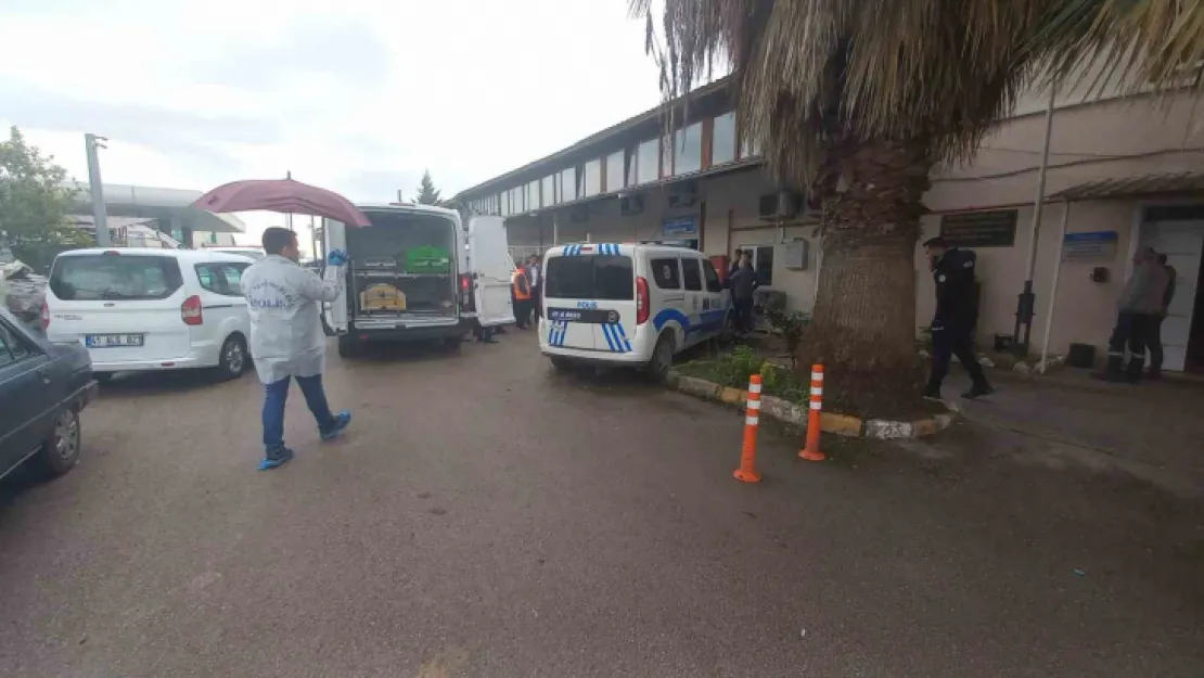 Belediye personeli iş yerinde ölü bulundu