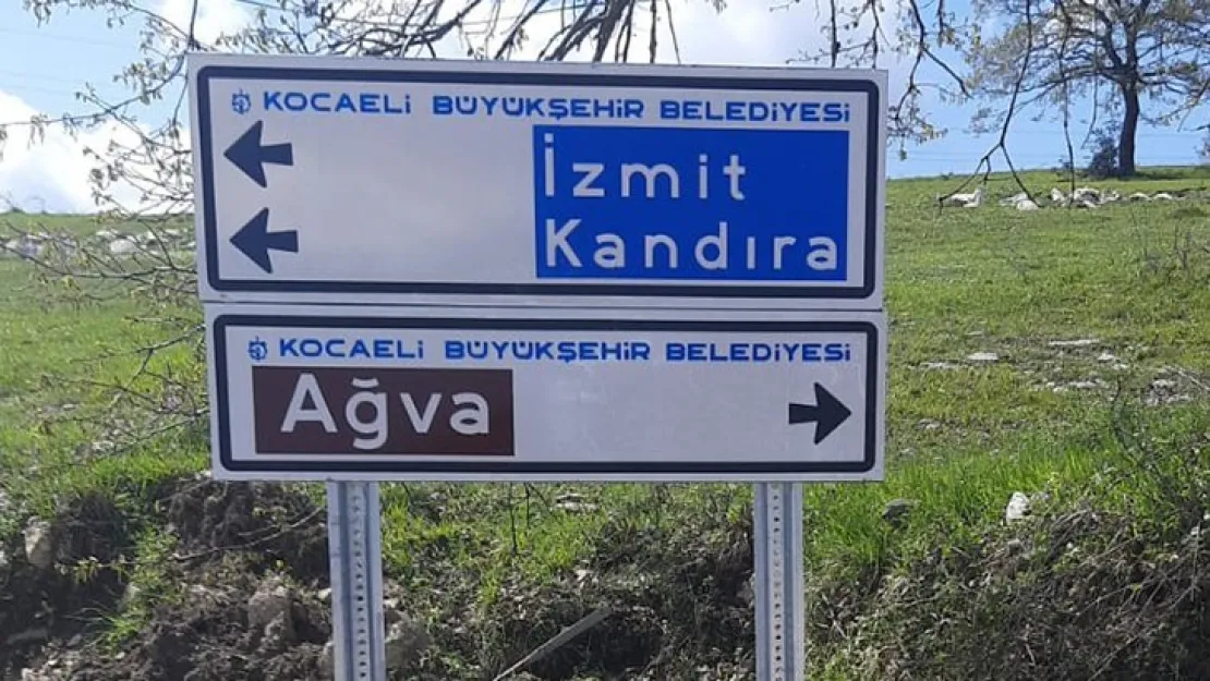 İşaret ve yönlendirme levhaları yenileniyor