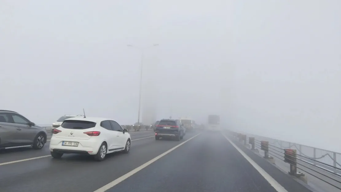 İstanbul'da deniz ulaşımına sis engeli