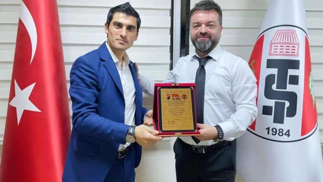 İstanbul Gençlergücü spor camiasından Turgutlu spor camiasına ziyaret