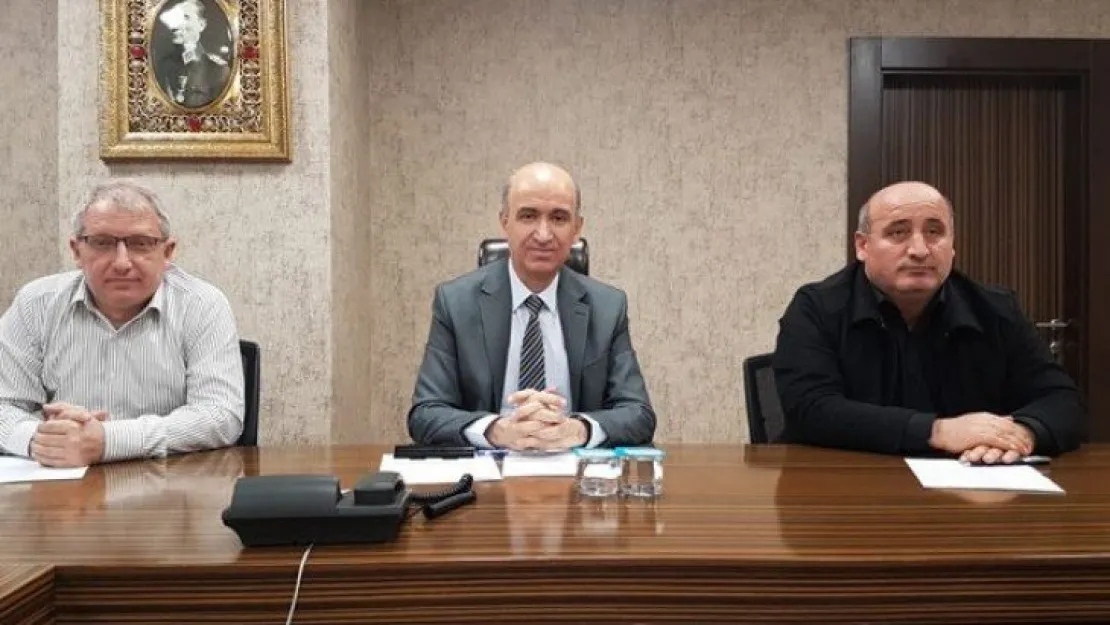 İzmit Belediyesi'nde 18 madde onaylandı