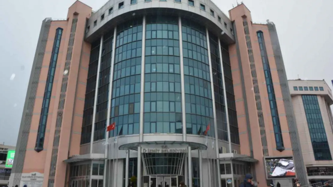 İzmit Belediyesi'nde taciz skandalı! Görevinden uzaklaştırıldı
