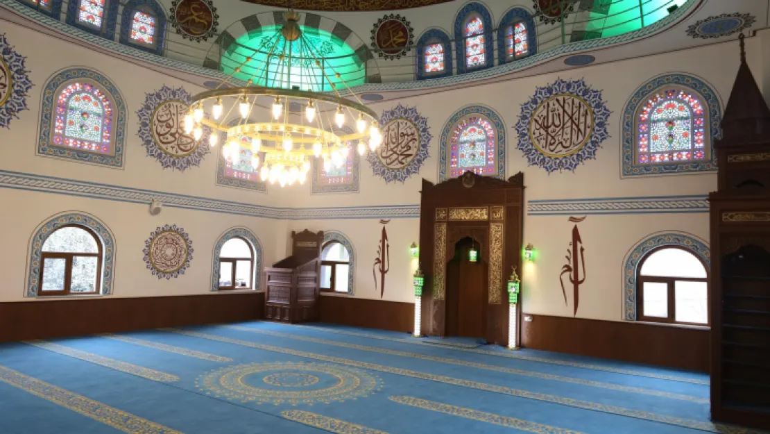 İzmit Eseler Camii ibadete açıldı