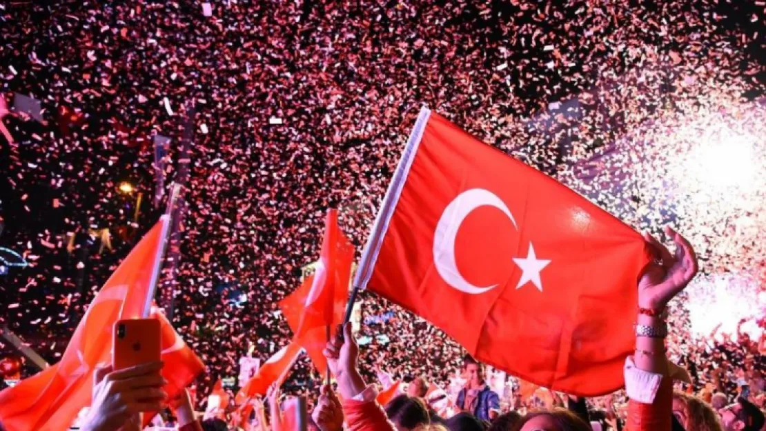 İzmit'te Cumhuriyet coşkusu yaşanacak!