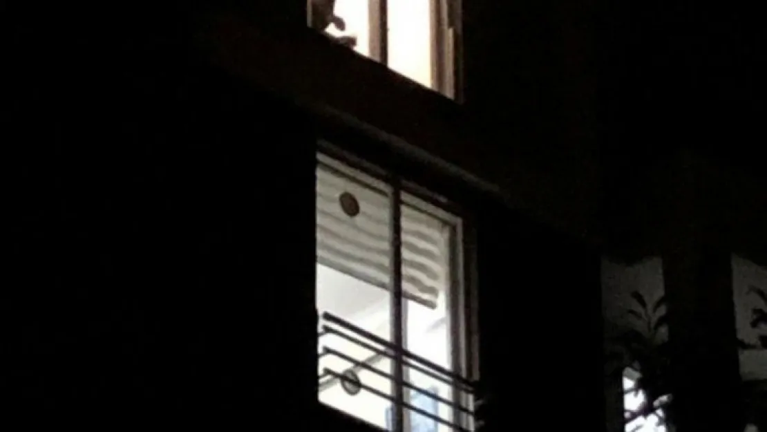 İzmit'te 'Fransız balkon' can aldı