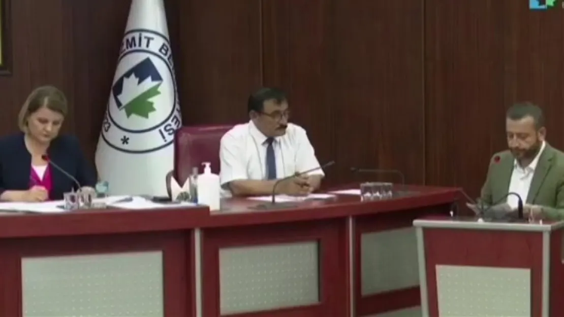 İzmit'te gergin meclisin 6 maddede özeti
