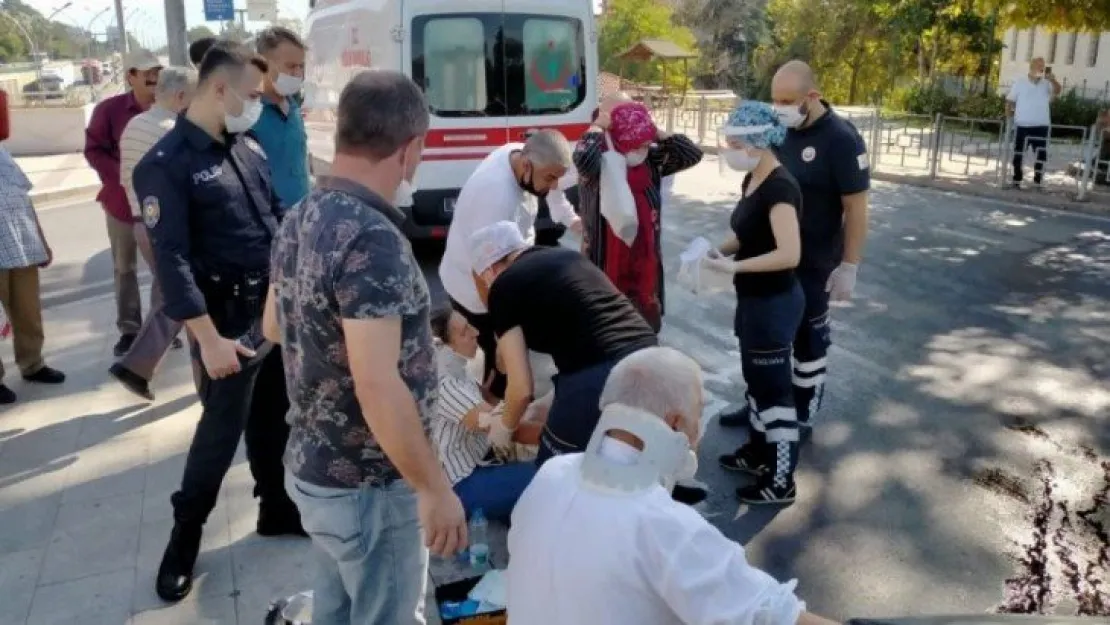 İzmit'te Halk otobüsü kaza yaptı!