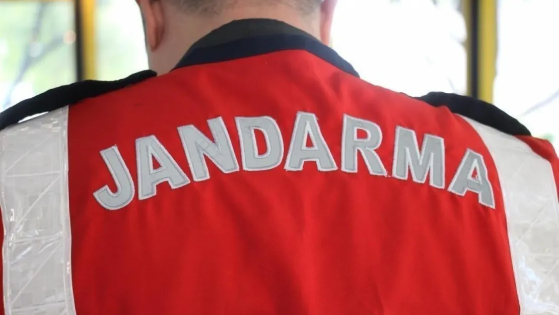 Jandarma'dan FETÖ'ye darbe
