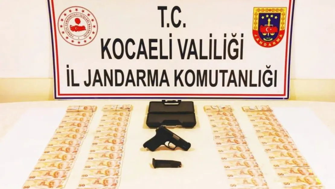 Jandarmadan sahte para operasyonu