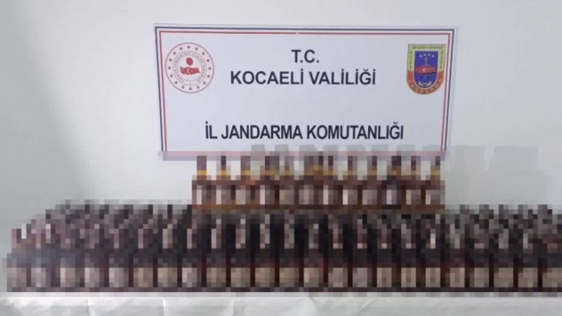 Jandarmanın takibe aldığı araçlardan sahte içki çıktı