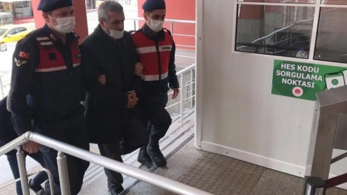 Kablo hırsızı baba ve oğlu yakalandı 