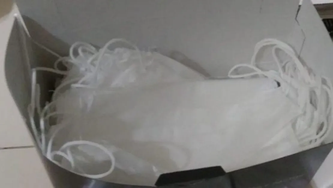 Kaçak maske imalathanesine baskın