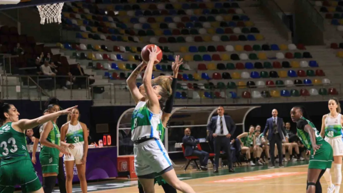 İzmit Belediyespor sahasında OGM Ormanspor'u mağlup etti: 69 - 65