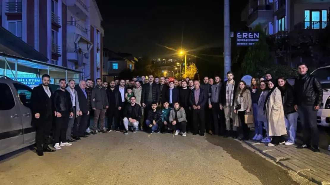 Kartepe'de 3 cadde yenilendi